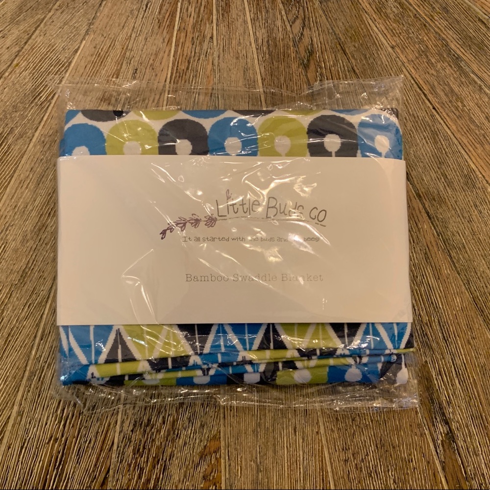 •Little buds company• bamboo swaddle blankets - Picture 3 of 5
